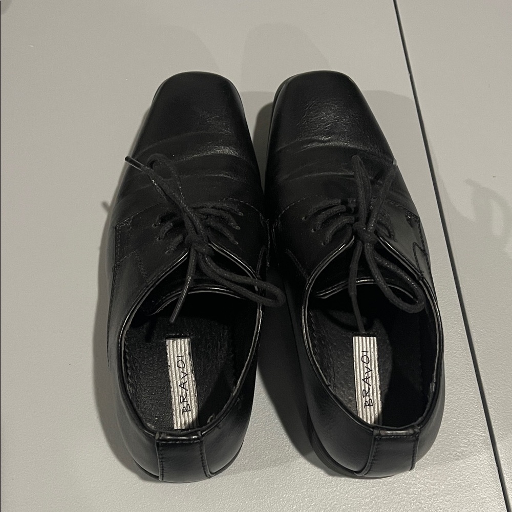 BOYS DRESS SHOES